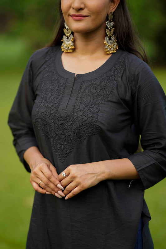 STARDUST BLACK CHIKANKARI KURTA